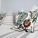 Apstay Station I Private Parking I Self Check-in * Graz