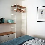 Apartment Apstay Station I Private Parking I Self Check-in