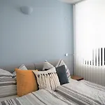 Apstay Station I Private Parking I Self Check-in * Graz